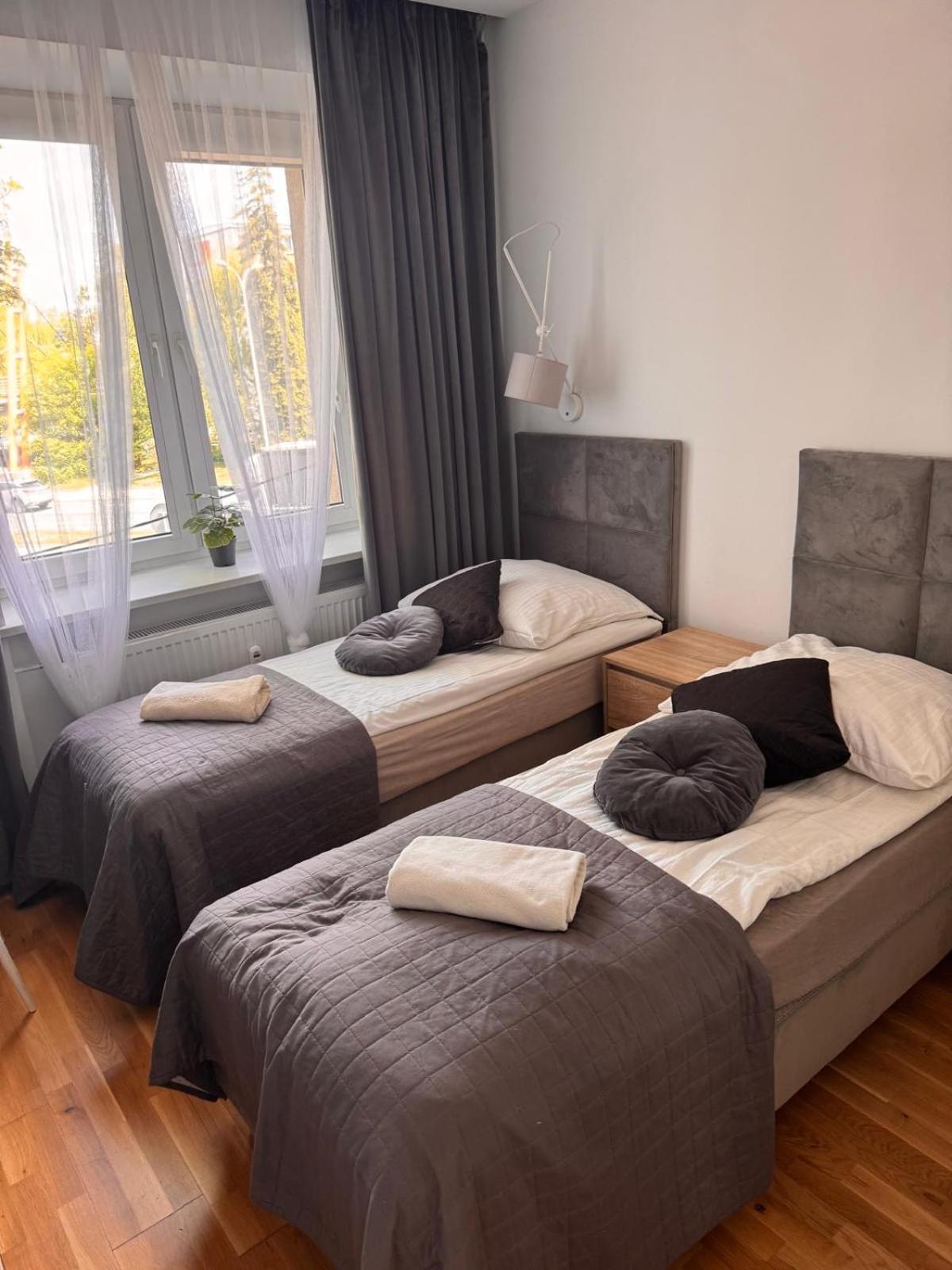 Family & Business Elegant Apartments Ul Astronautow Centrum Downtown - 3 Bedroom, Parking Kielce Exteriér fotografie