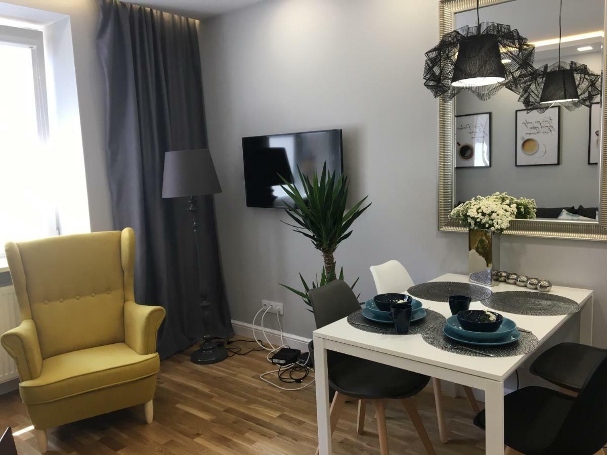 Family & Business Elegant Apartments Ul Astronautow Centrum Downtown - 3 Bedroom, Parking Kielce Exteriér fotografie