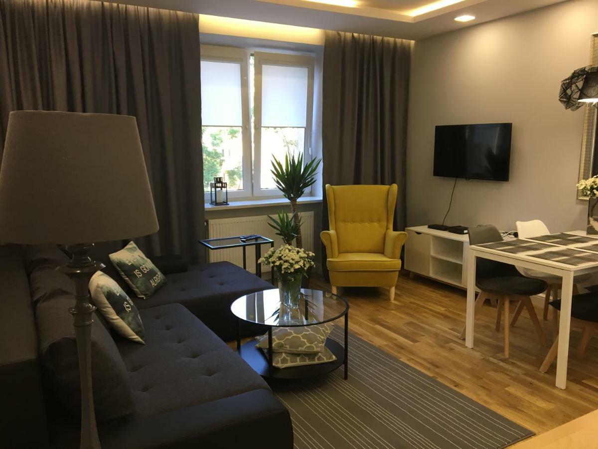 Family & Business Elegant Apartments Ul Astronautow Centrum Downtown - 3 Bedroom, Parking Kielce Exteriér fotografie