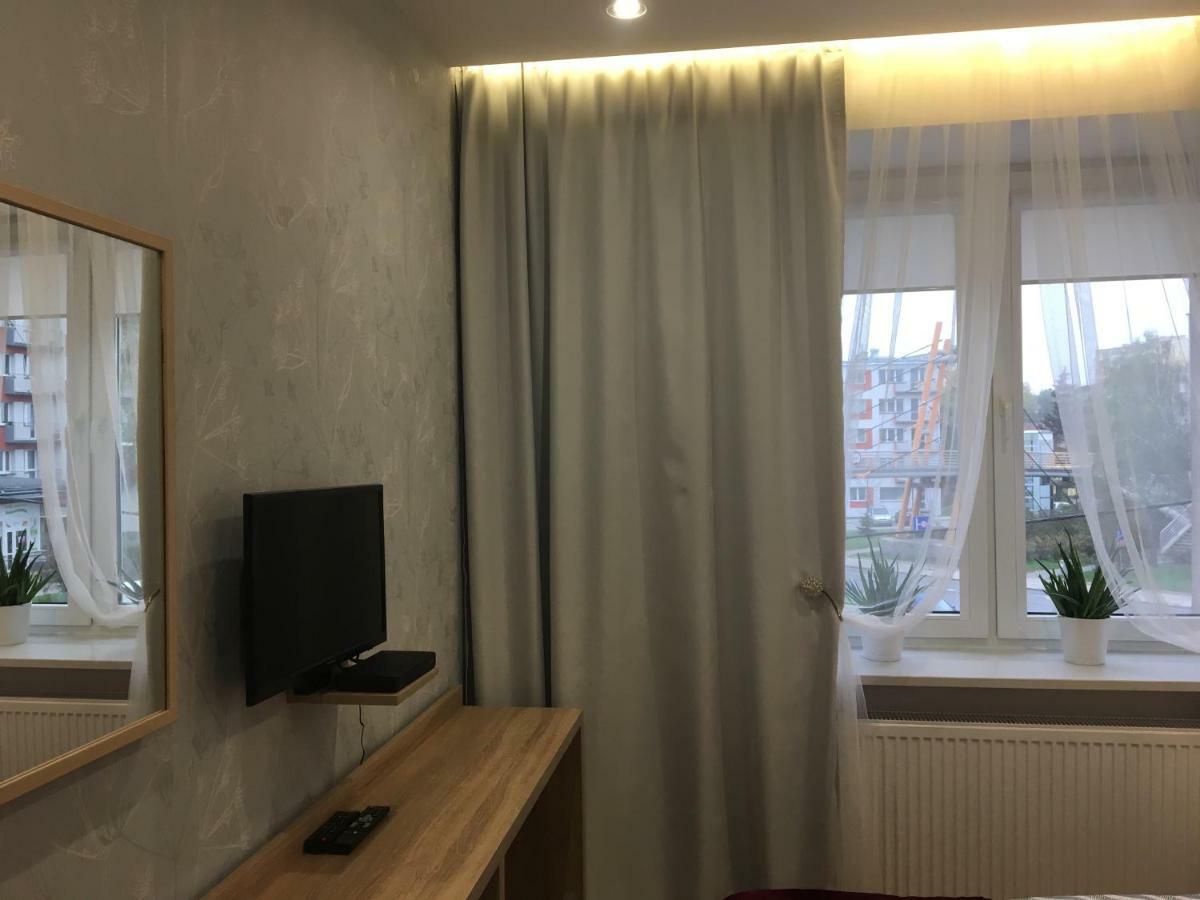 Family & Business Elegant Apartments Ul Astronautow Centrum Downtown - 3 Bedroom, Parking Kielce Exteriér fotografie